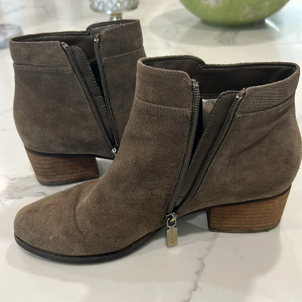 Blondo Isaac Water Proof Dark Taupe Ankle Boots Sizec‎ 71/2 M